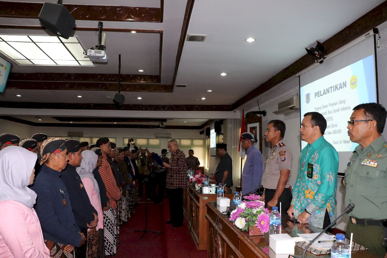 Bupati Lantik Dpc Apdesi Kabupaten Bantul Masa Bhakti Tahun 2020 2025